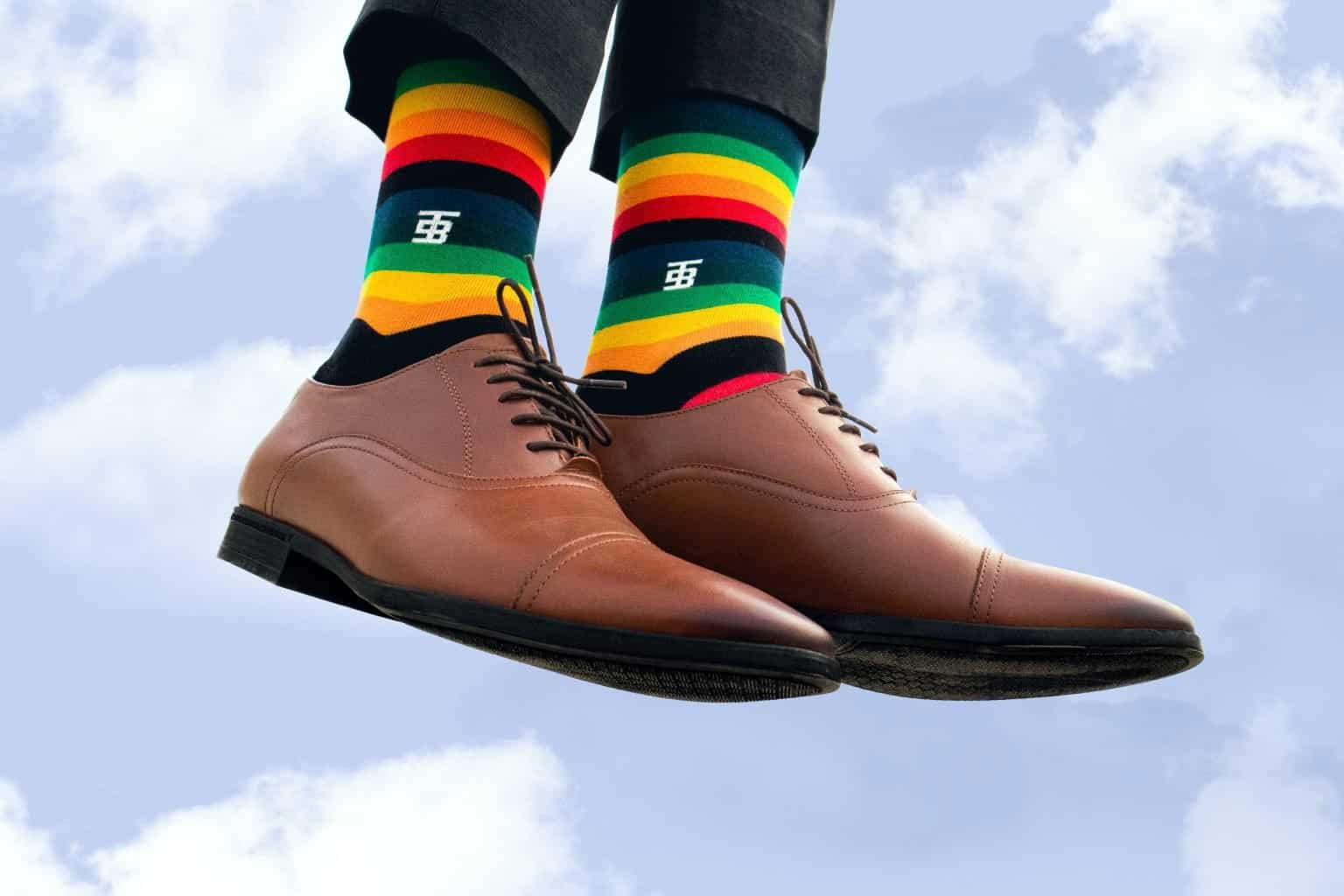 Is There Any Difference Between Left And Right Socks? - Men's Features